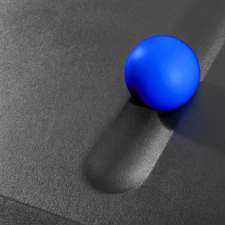 Desky Ball Anti-Fatigue Standing Mat close up of ball