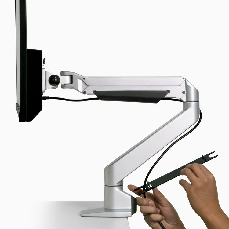 Single monitor arm with cable management