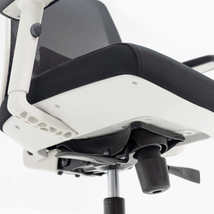 Adjustable height office desk chair -Desky