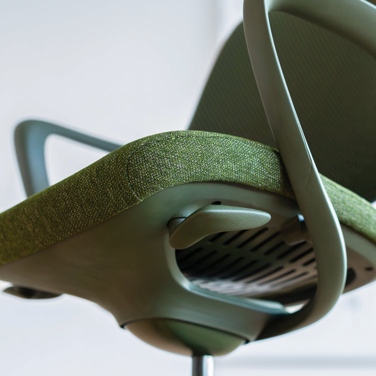 Desky Evoque Low Back Office Chair